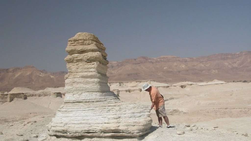 Ziggurat converido en ceniza